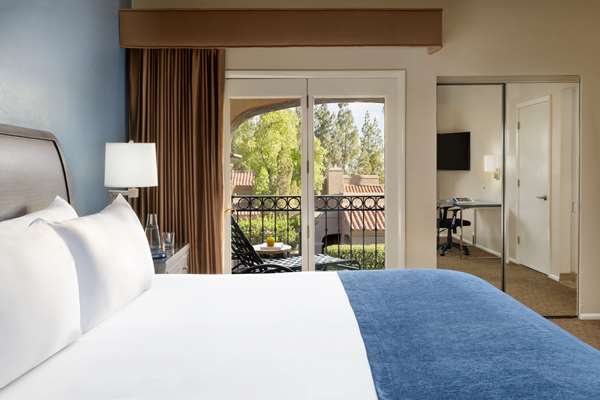Suite - Scottsdale Plaza Resort