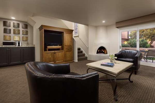 Suite - Scottsdale Plaza Resort