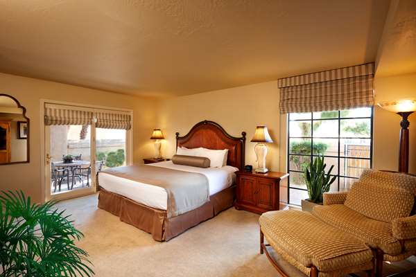 Suite - Scottsdale Plaza Resort