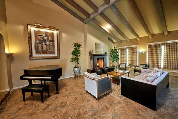 Suite - Scottsdale Plaza Resort