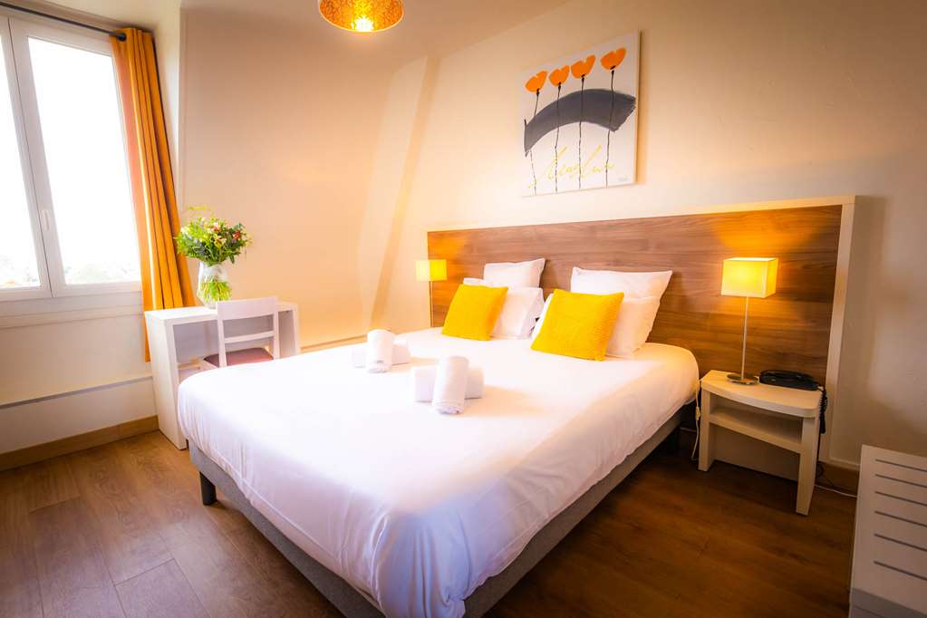 VILLA ANDRY-guestroom-Guest Room,On-Site.jpg