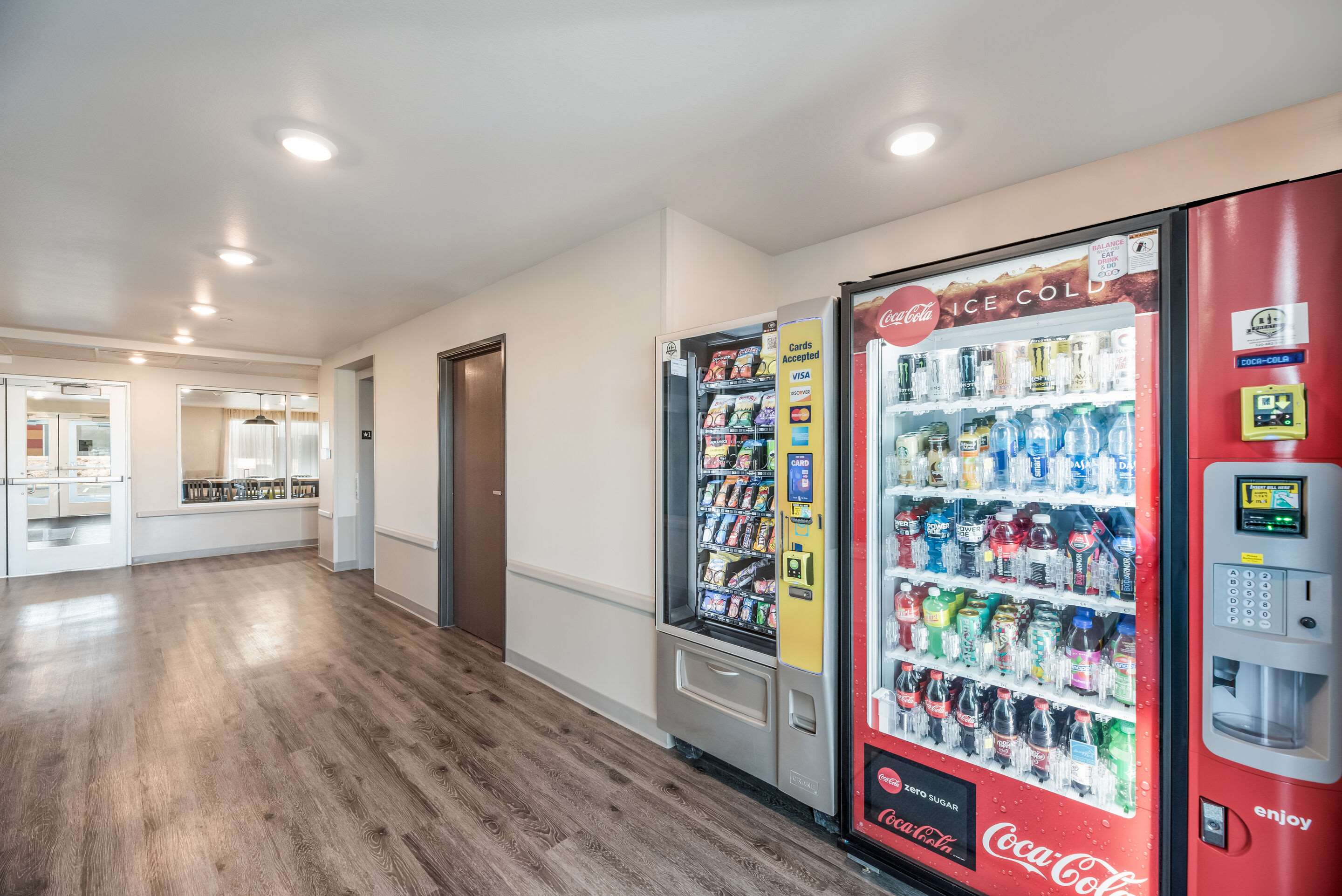 Hotel vending area | Woodspring Suites Tucson South