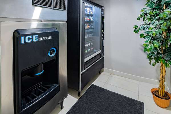  - Wingate by Wyndham Hotel Fishkill