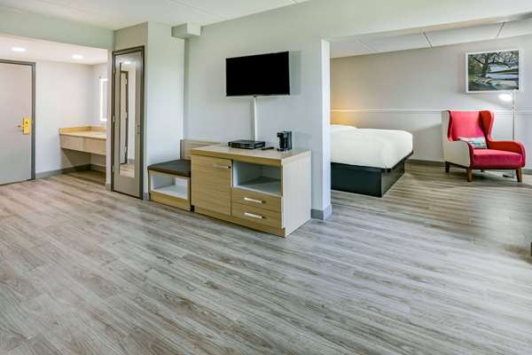 Suite - Wingate by Wyndham Hotel Fishkill