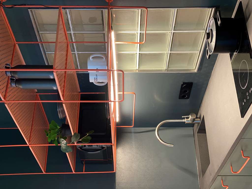 BASECAMP DORTMUND-guestroom-Guest Room,Guest Room Amenity,Kitchen/Kitchenette,On-Site.jpg