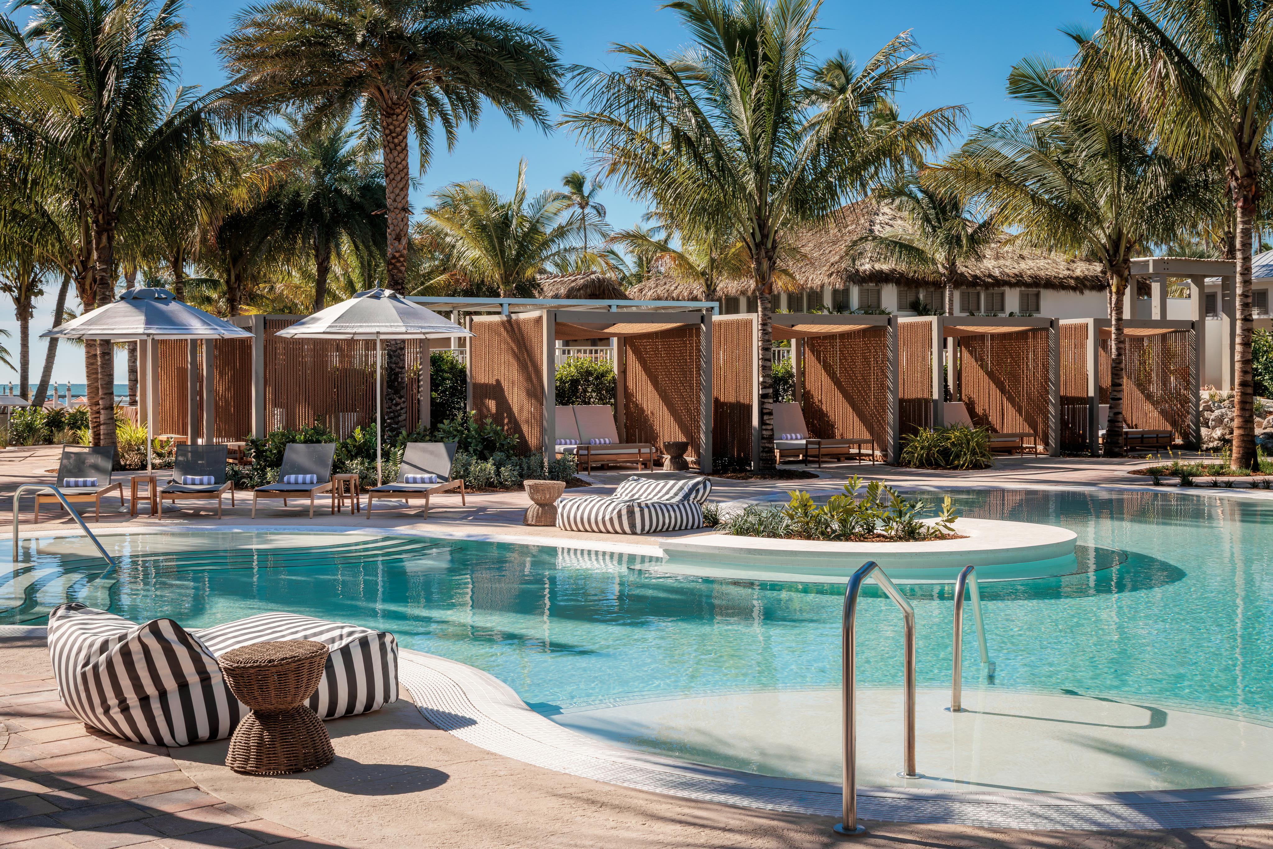 Oasis Cabana | Islander Resort