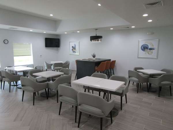 Amenities - Best Western Iowa Lake Charles East Hotel - I-10, Exit 43