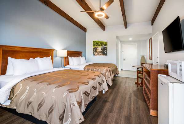  - Quality Inn Clarksville