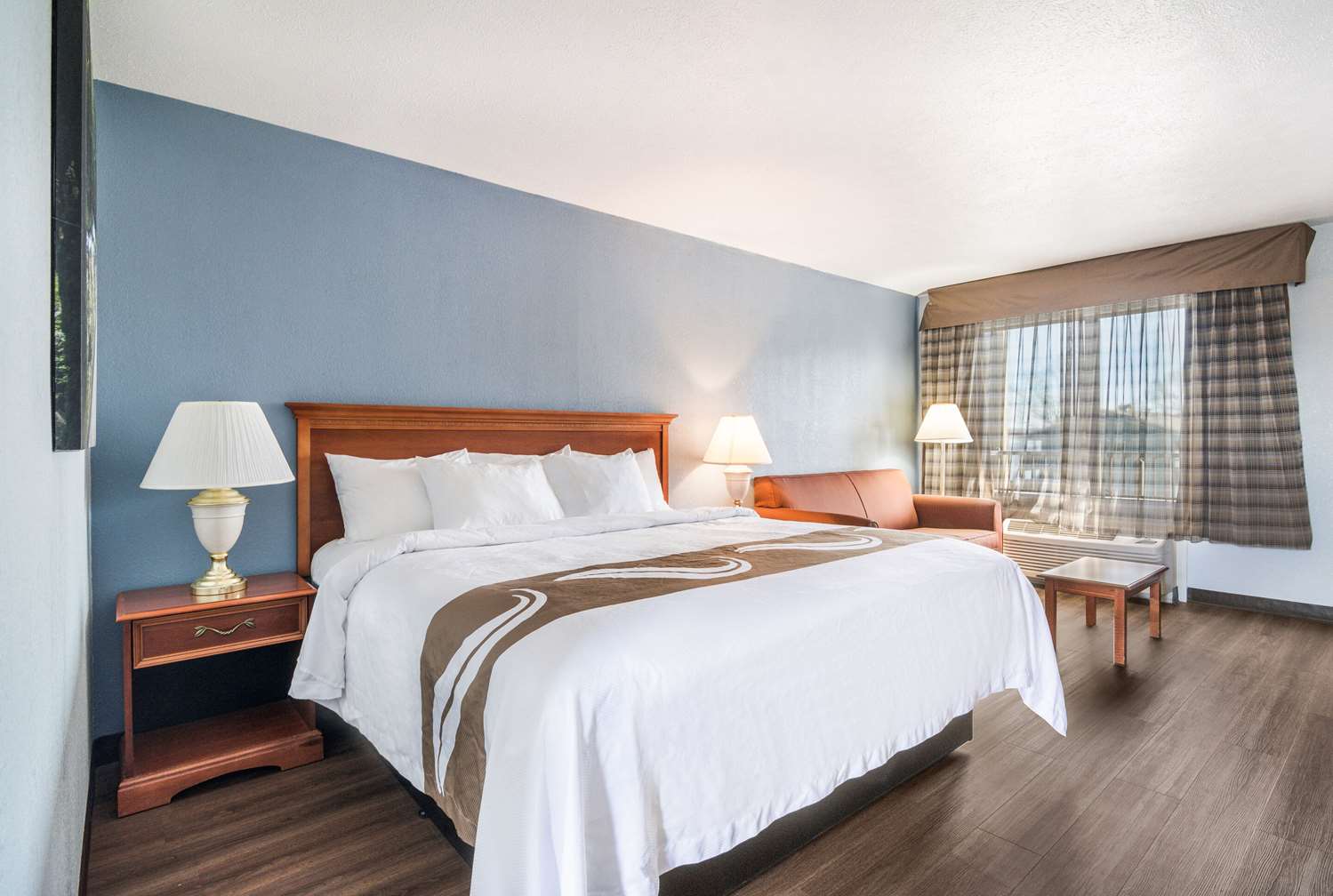 Quality Inn Clarksville, VA See Discounts