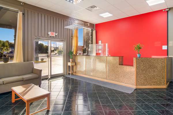  - Econo Lodge Townsend - I-95, Exit 58