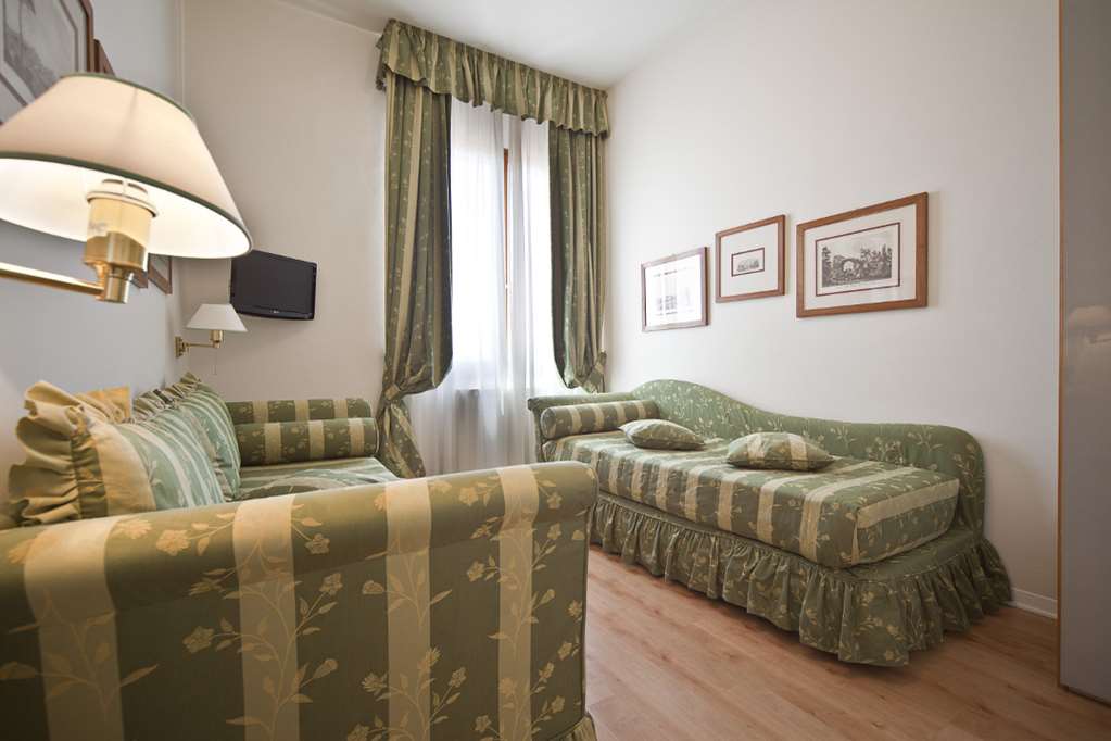 HOTEL ITALIA-guestroom-Guest Room,Suite,On-Site.jpg