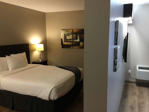 Suite - SureStay Collection by Best Western Villa Inn & Suites Hearst