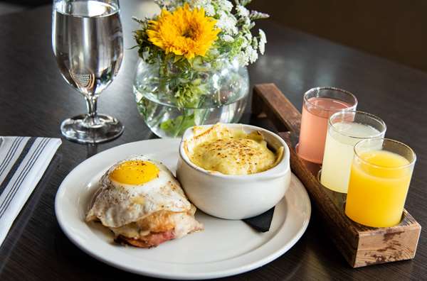 Restaurant - Haywood Park Hotel Asheville