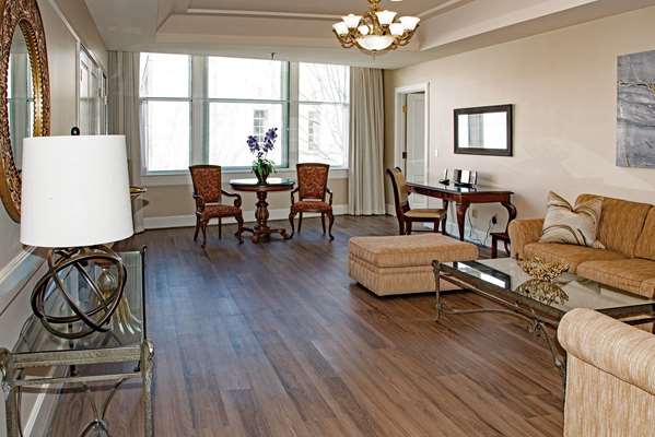 Suite - Haywood Park Hotel Asheville