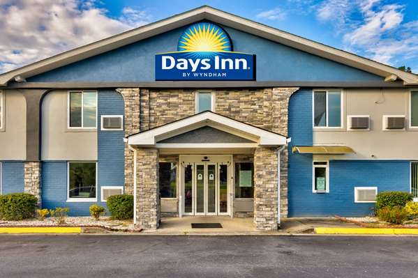 Exterior view - Days Inn Gateway Savannah - I-95, Exit 94