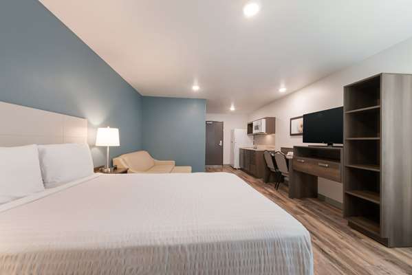  - WoodSpring Suites Northeast Philadelphia