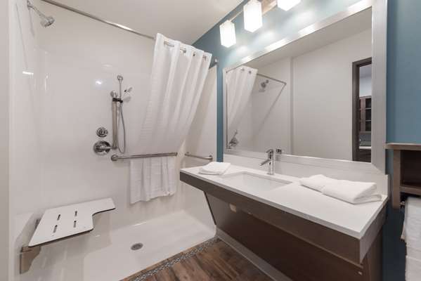  - WoodSpring Suites Northeast Philadelphia