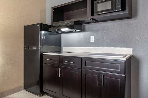  - Suburban Studios Lafayette