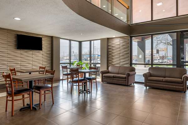 Amenities - Suburban Studios Lafayette