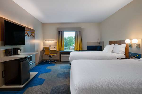  - Microtel Inn & Suites by Wyndham  Winchester