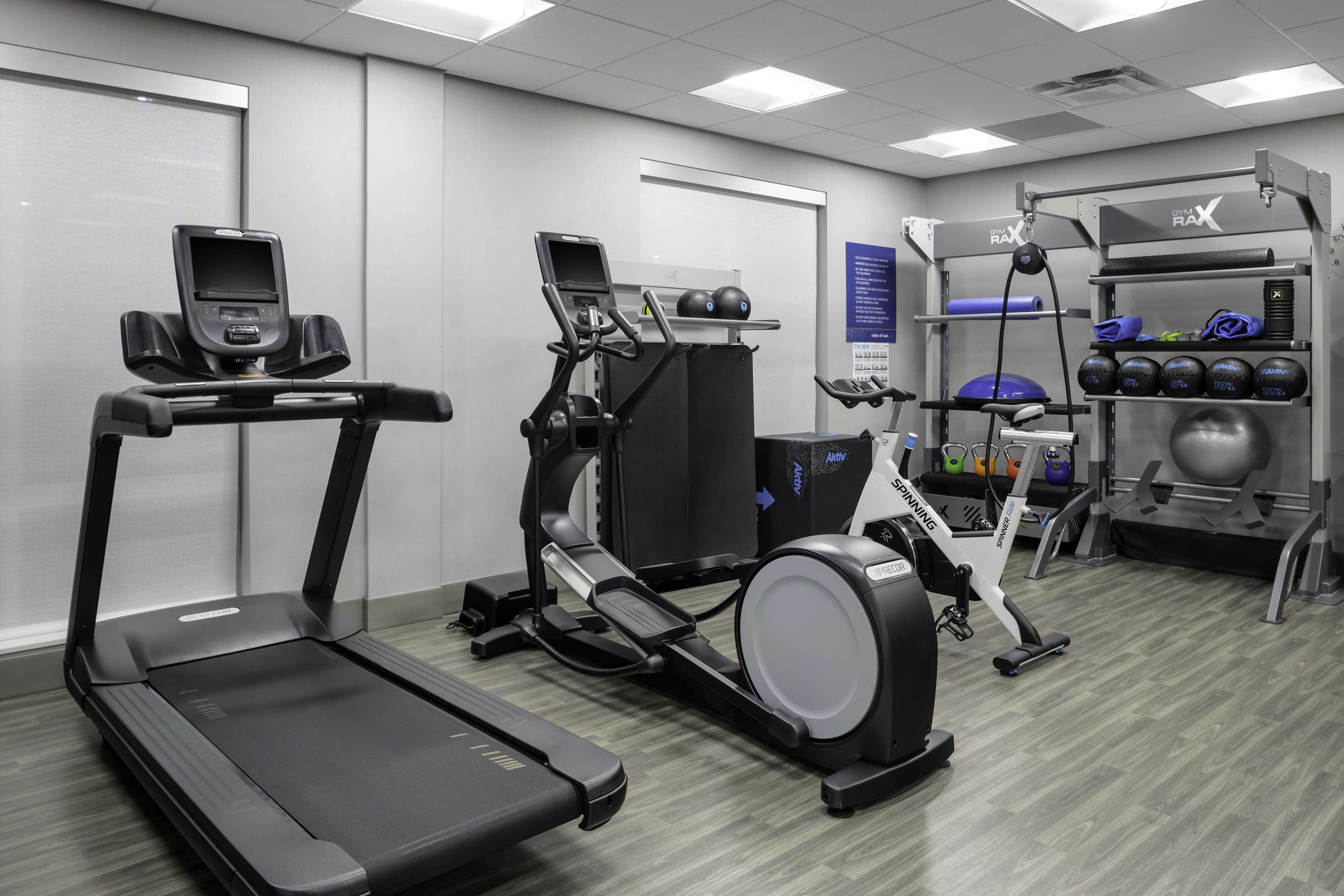 Health club fitness center gym | Hampton Inn & Suites Cedar Park North Austin