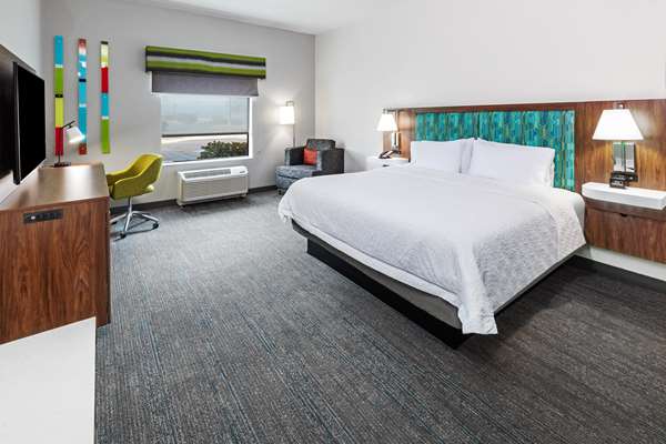  - Hampton Inn & Suites Cockrell Hill Dallas - I-30, Exit 39