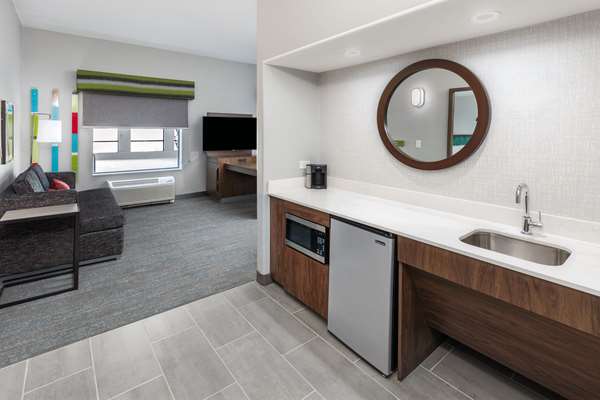  - Hampton Inn & Suites Cockrell Hill Dallas - I-30, Exit 39