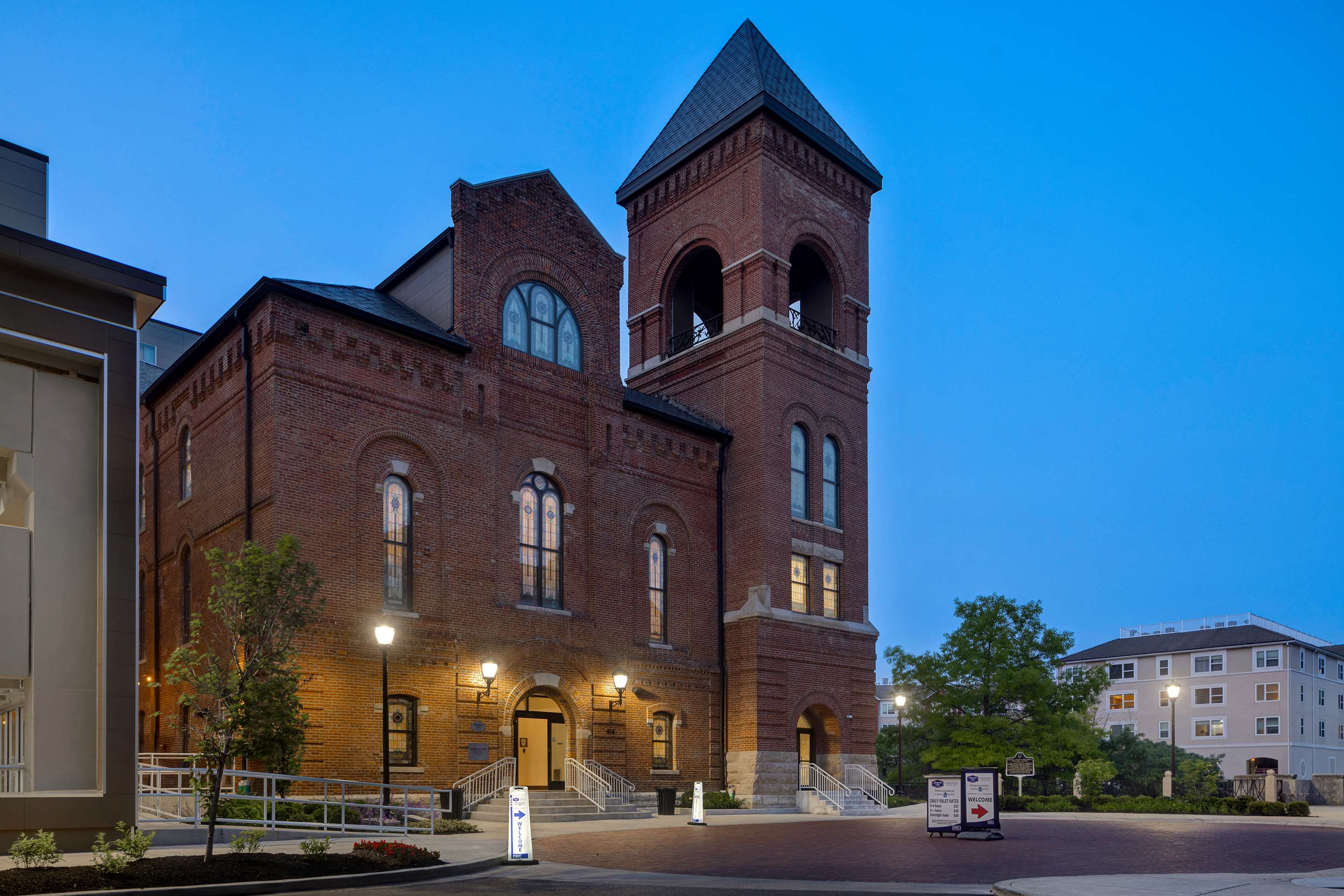 Exterior | Homewood Suites by Hilton Indianapolis Downtown IUPUI