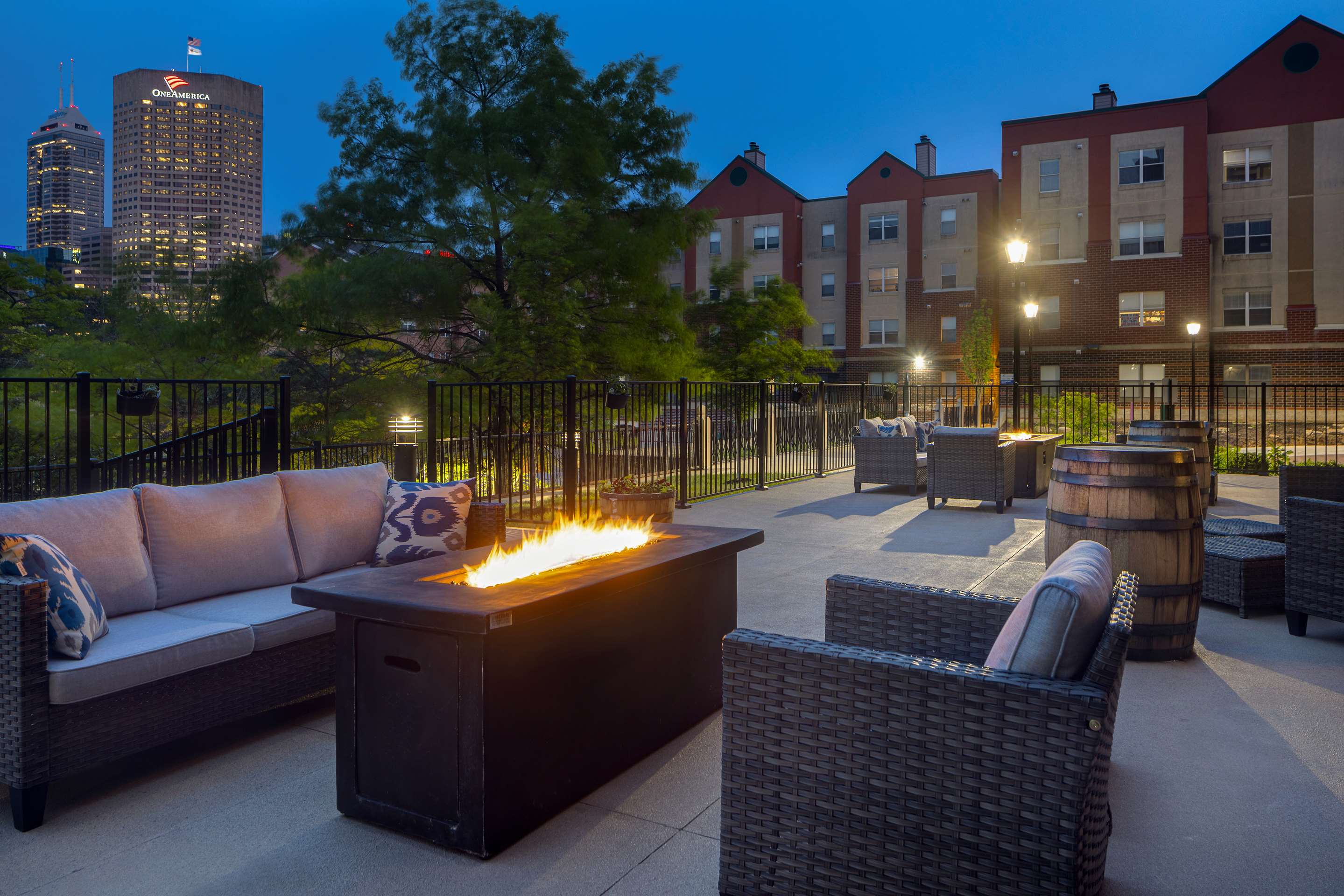 Exterior | Homewood Suites by Hilton Indianapolis Downtown IUPUI