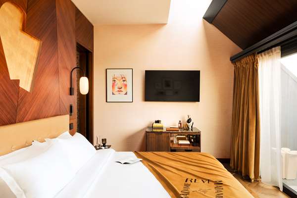 HOTEL MADAME REVE - Photo 4