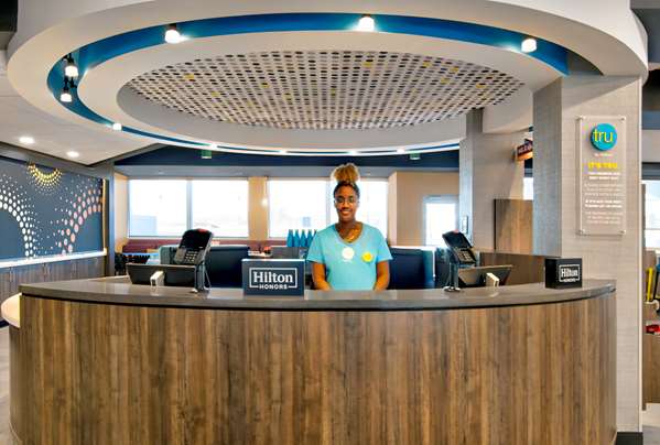  - Tru by Hilton Hotel One Loudon Ashburn