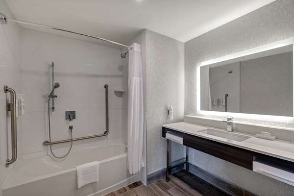  - Hampton Inn & Suites Burlington