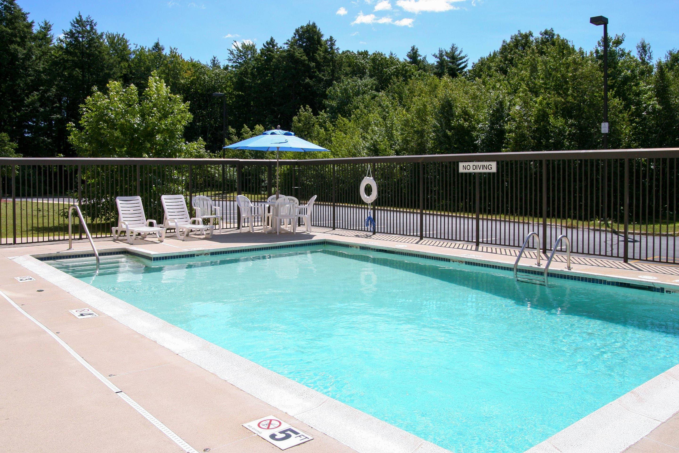 Outdoor pool | Comfort Inn Saco-Old Orchard Beach