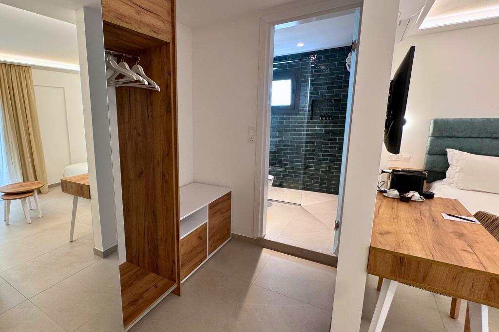 HYPNOS BOUTIQUE HOTEL-guestroom-Guest Room,On-Site.jpg