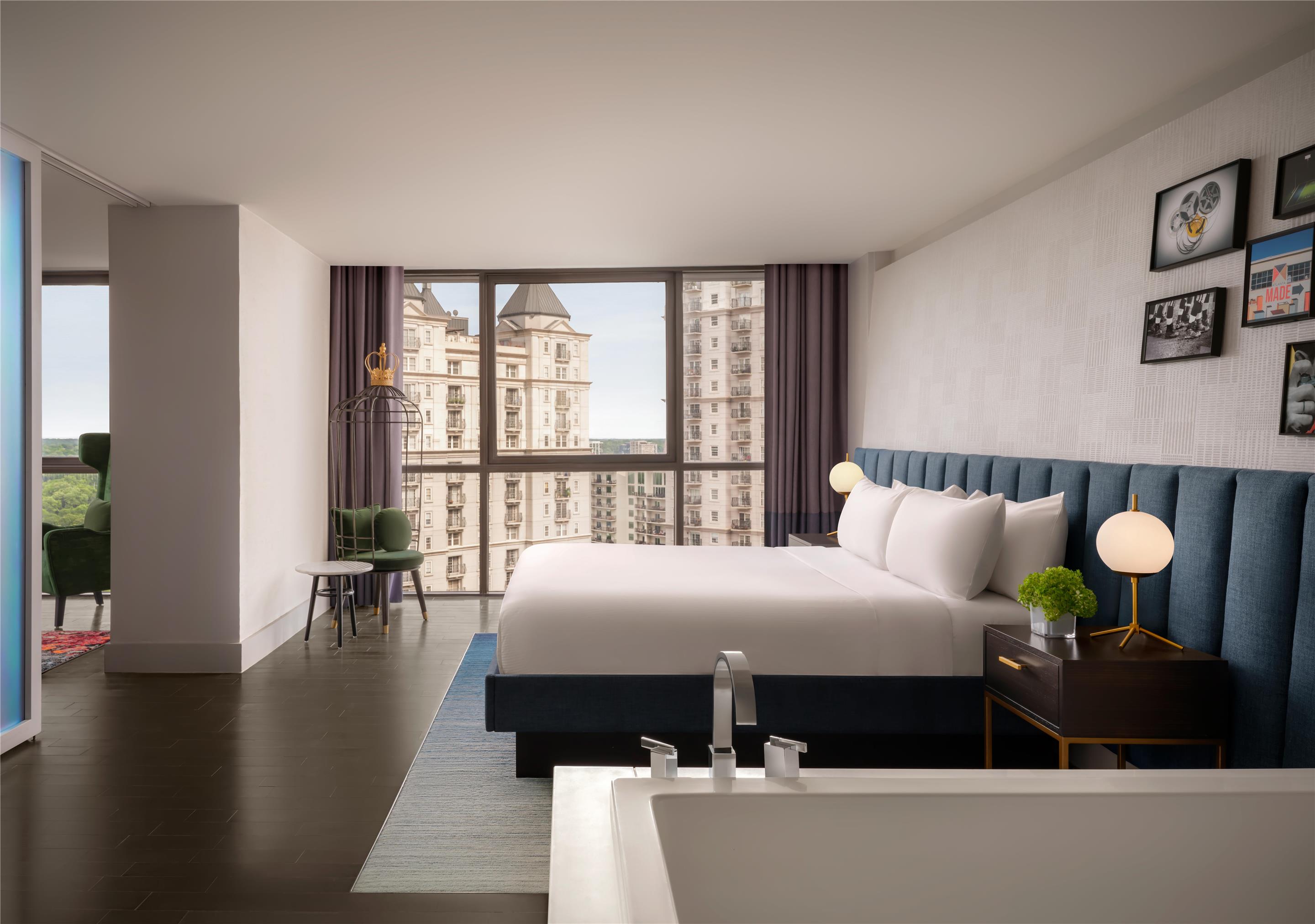 Guest room