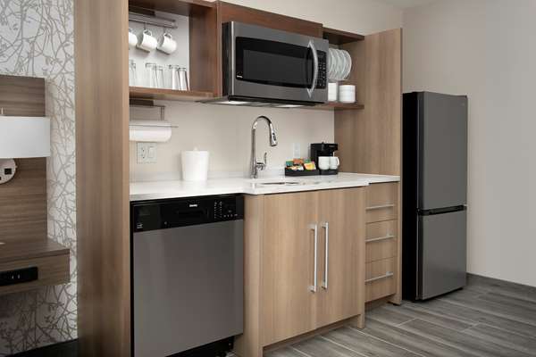  - Home2 Suites by Hilton Airport South Blue Lagoon Miami