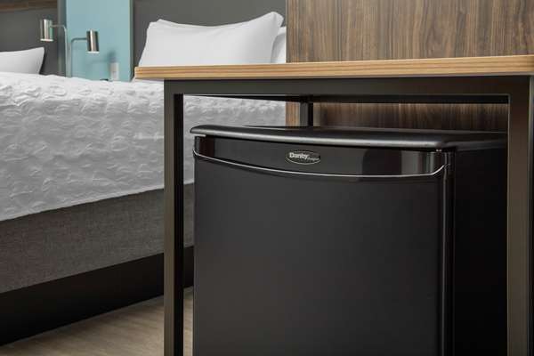  - Tru by Hilton Hotel Airport South Blue Lagoon Miami