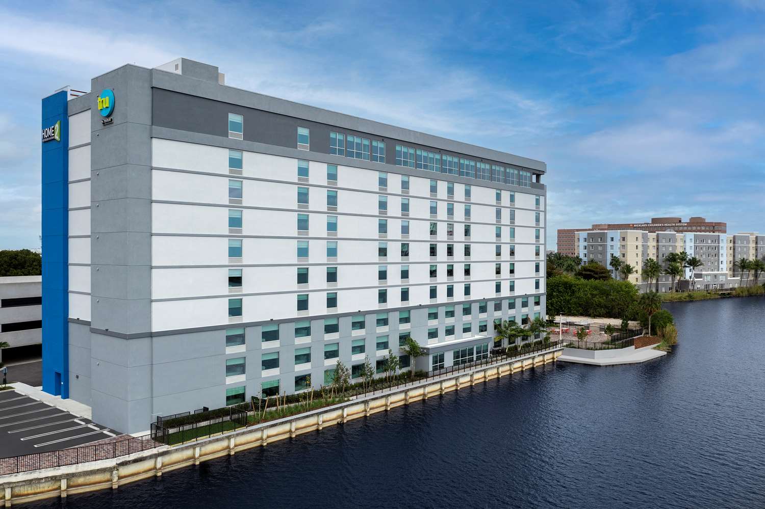 hotel hilton miami airport blue lagoon