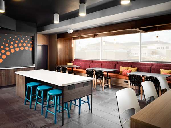 Amenities - Tru by Hilton Hotel Tupelo