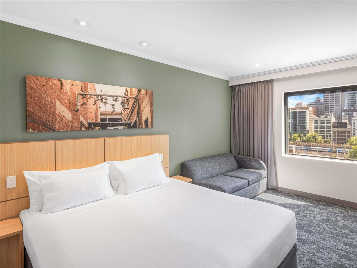 Mercure Melbourne Southbank