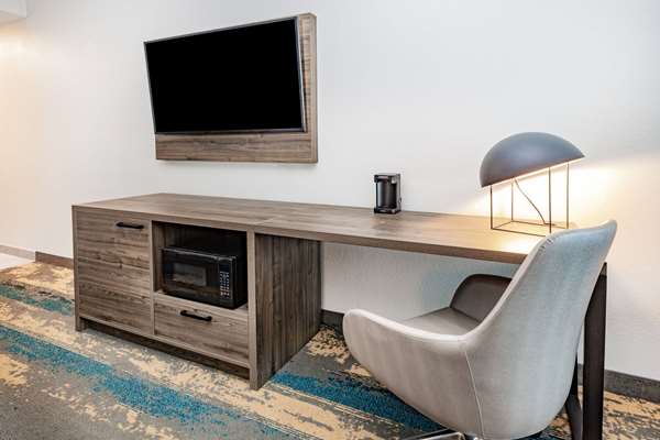  - La Quinta Inn & Suites North Galveston Island