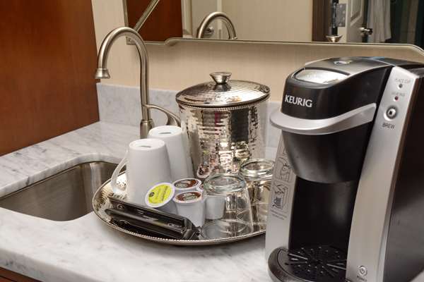  - Woolley's Classic Suites Aurora - I-70, Exit 285