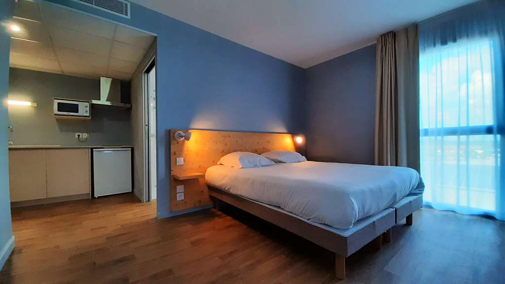 OG CITY RELAIS DES DEUX MERS-guestroom-Guest Room,On-Site.jpg