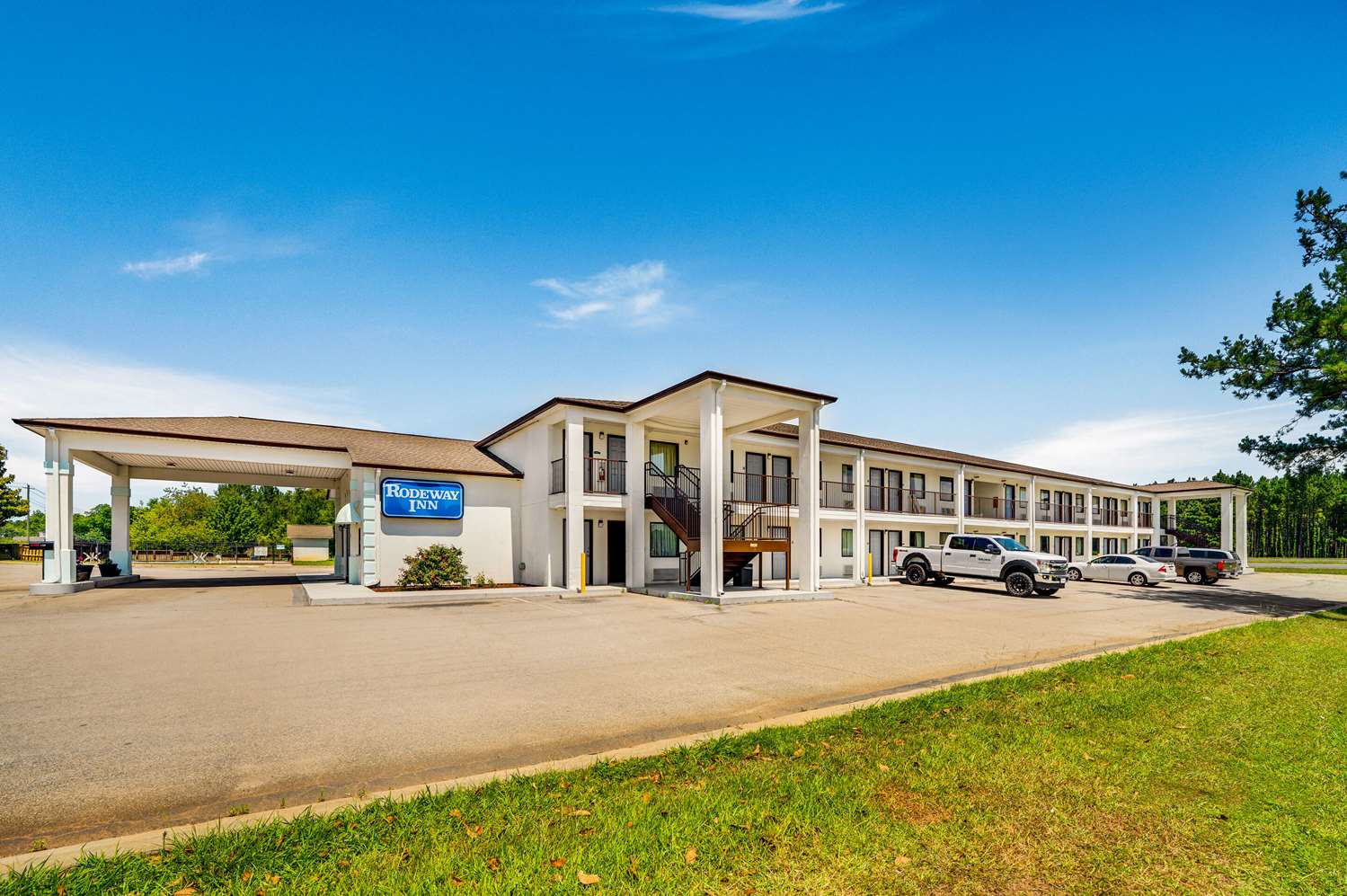 Rodeway Inn Sandersville, GA See Discounts