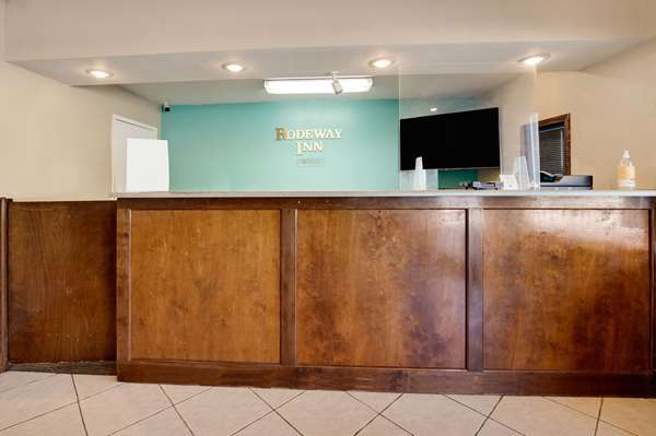  - Rodeway Inn Sandersville