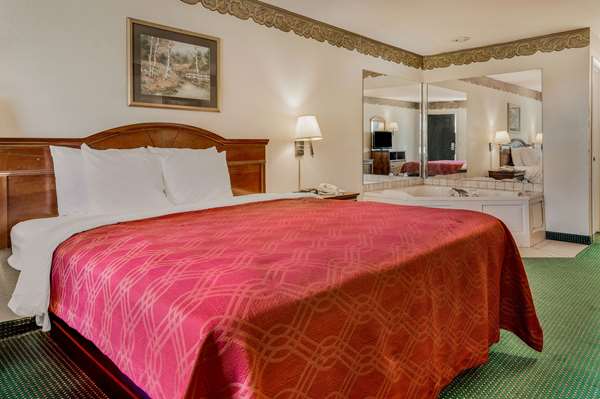  - Rodeway Inn Sandersville