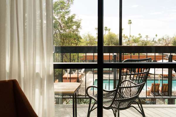  - Rise Uptown Hotel Phoenix