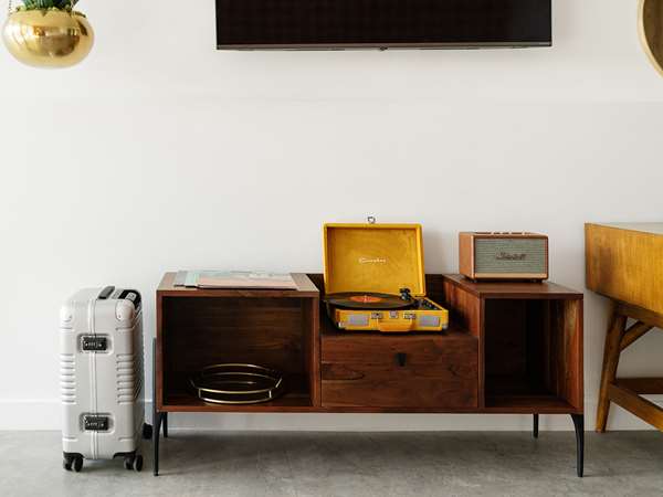  - Rise Uptown Hotel Phoenix