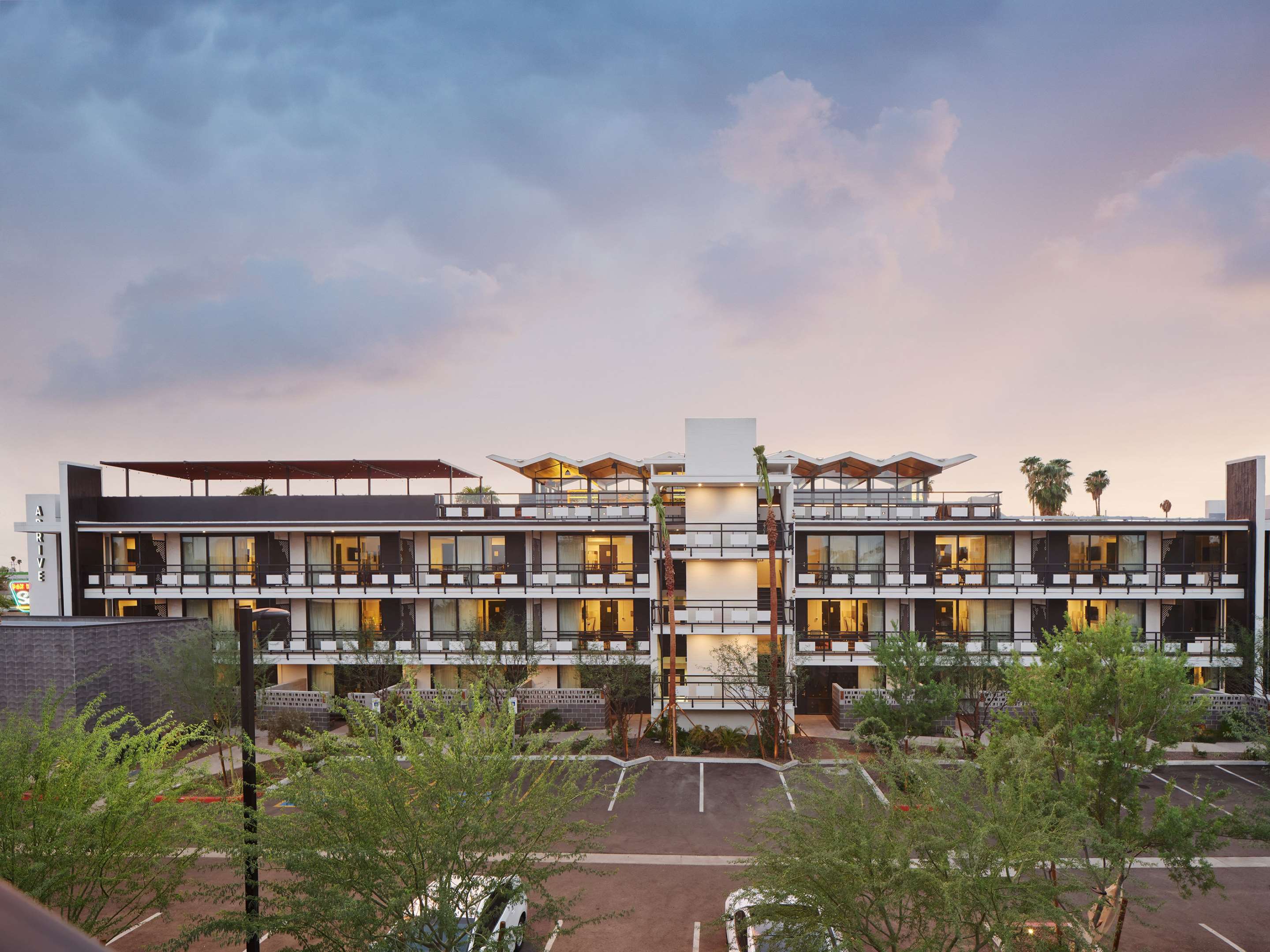 Arrival outside building | RISE Uptown