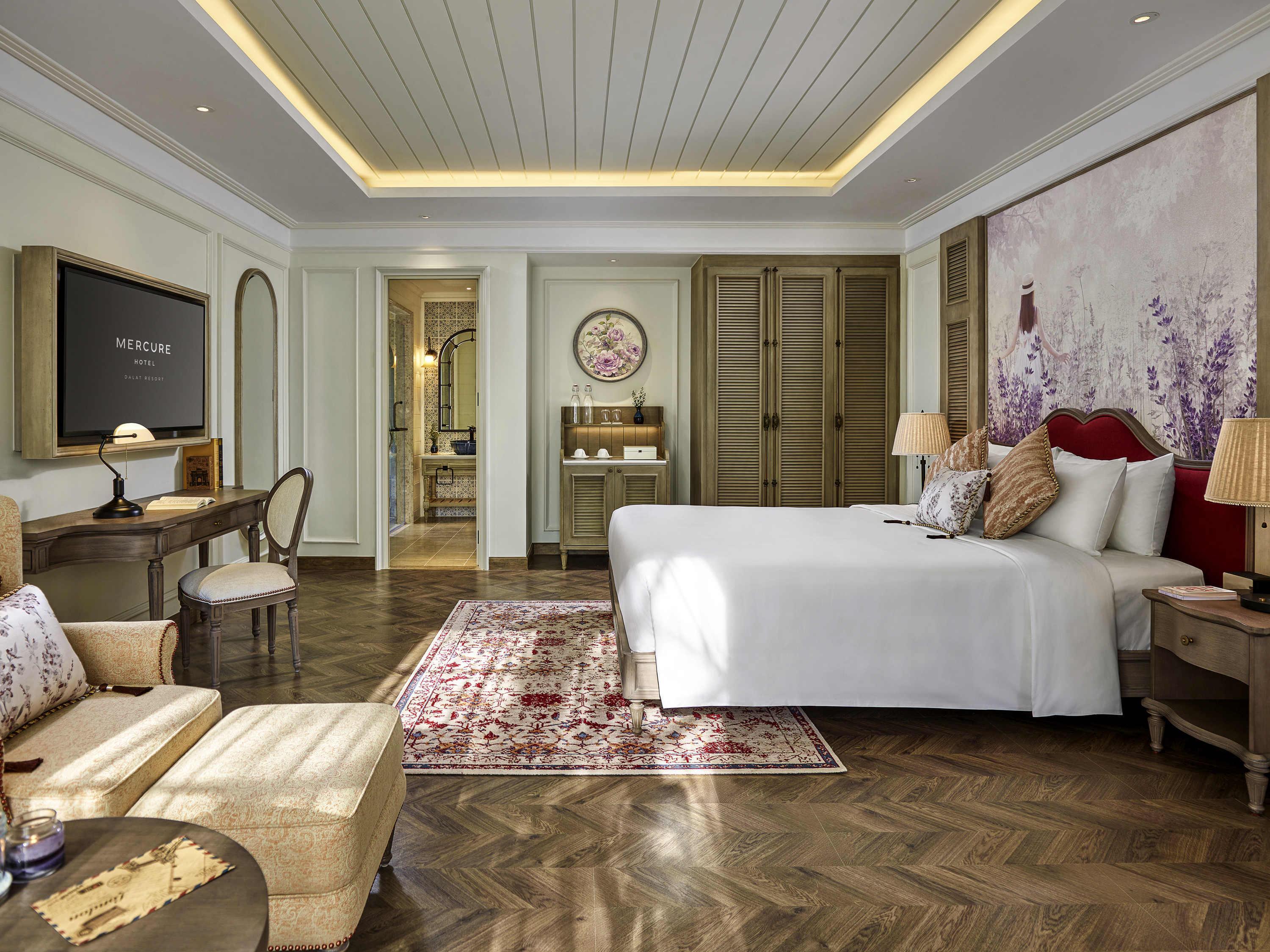 Mercure Dalat Resort Room Type - Deluxe King
